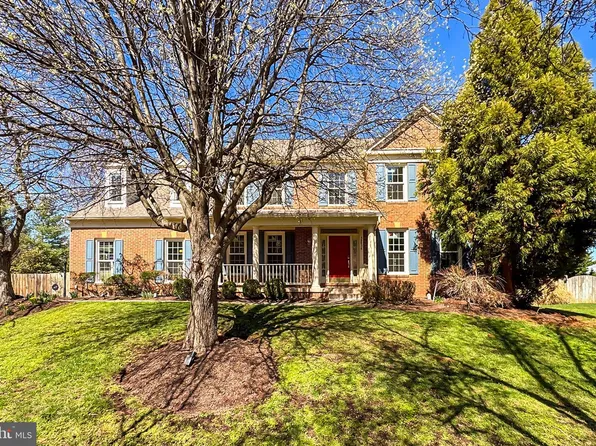 43884 Loganwood Ct, Ashburn, VA 20147