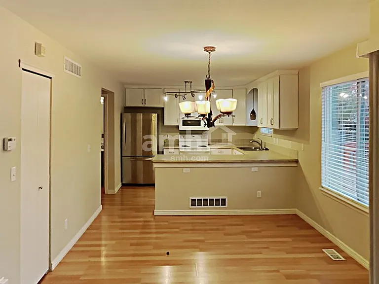 4261 Choke Cherry Ave — Photo 4