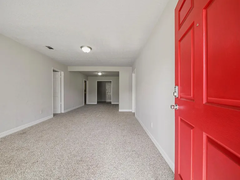 1413 George St — Photo 2