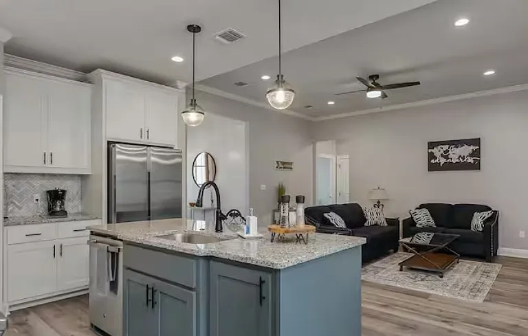 5804 Bluebonnett Dr — Photo 7