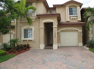 11593 NW 69th Ter, Doral, FL 33178