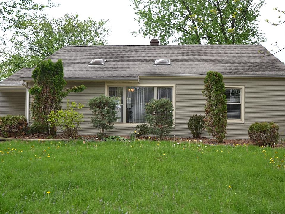 1st image of 10161 Hibiscus Dr