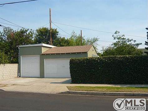 3rd image of 6260 Gentry Ave