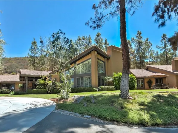 40100 Avenida La Cresta, Murrieta, CA 92562