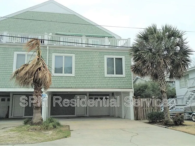 2A E Crane St — Photo 1