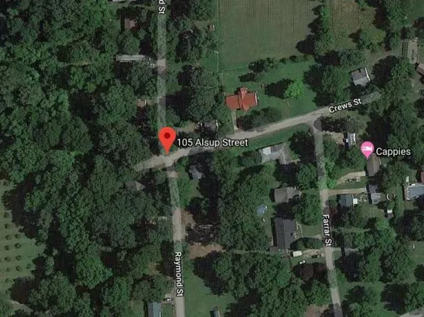 105 Alsup St, Palestine, AR 72372