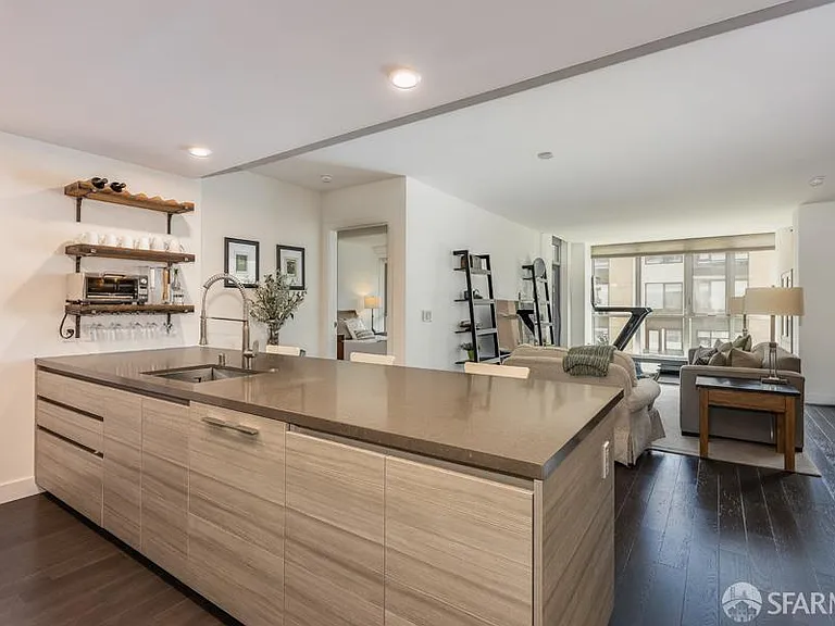 708 Long Bridge St #404 — Photo 15