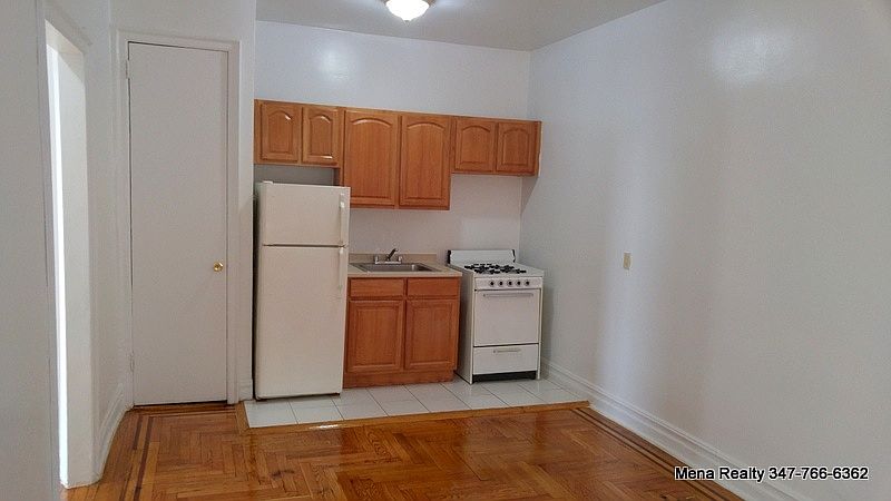 2nd image of 3155 Rochambeau Ave APT 6C