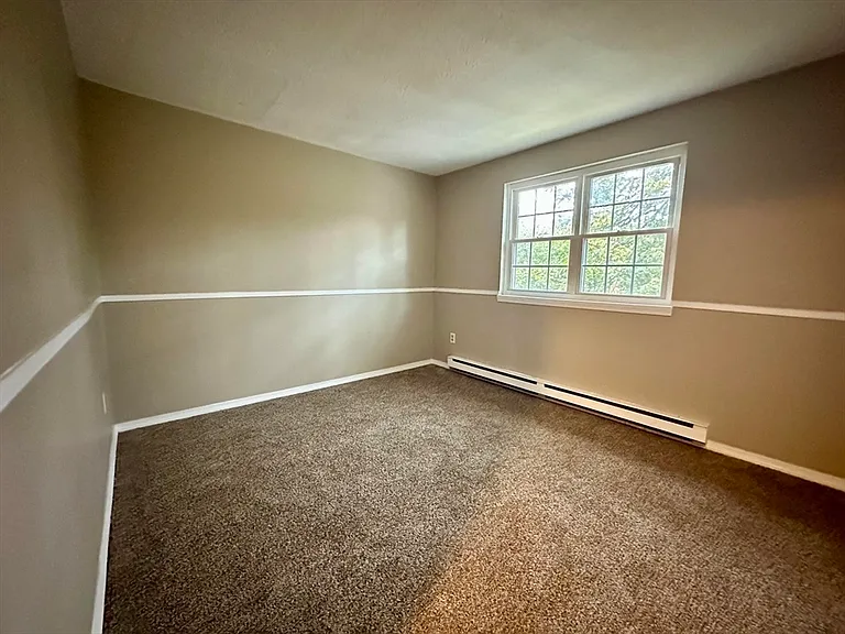7 Maple Crest Cir #E — Photo 9