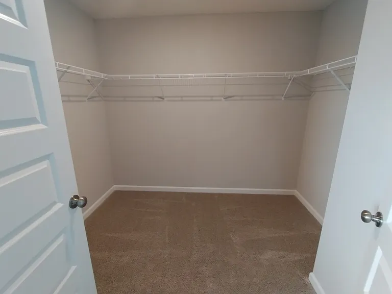 1844 Bethpage Dr — Photo 9