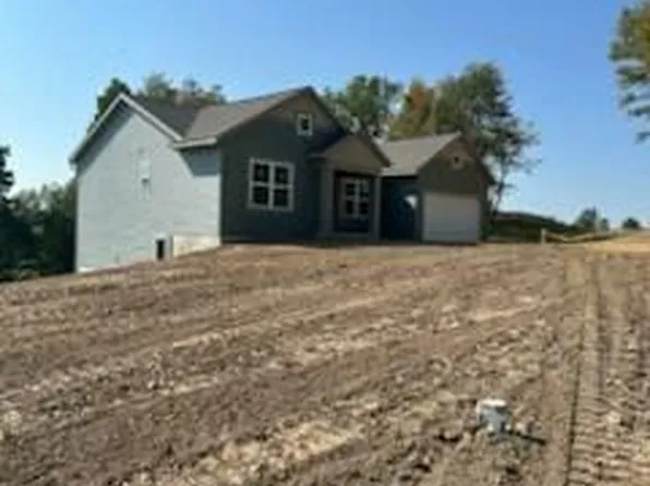 2173 Pursuit Dr, Hopkins, MI 49328