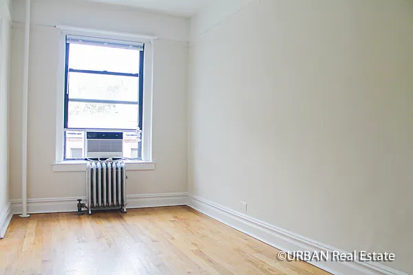 Rented by Urban Real Estate Inc | media 34