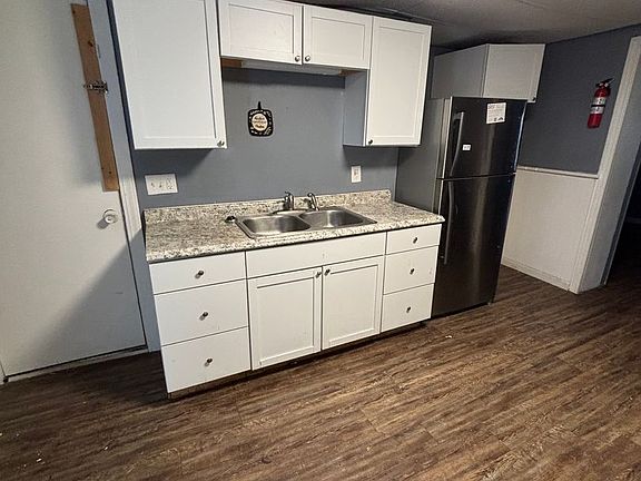 3rd image of 1308 5th Ave S #1310