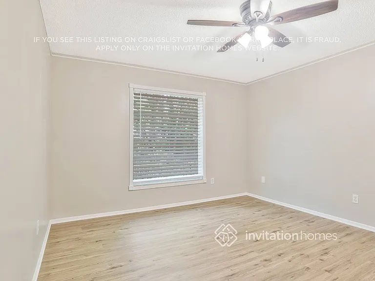 2313 Dunbury Ct — Photo 12