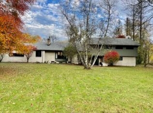 7805 Spring Lake Ln, Canfield, OH 44406