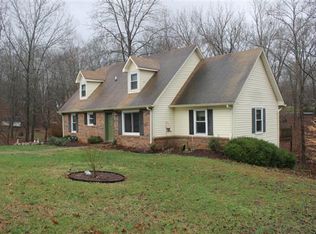 1208 Spring St, Dover, TN 37058