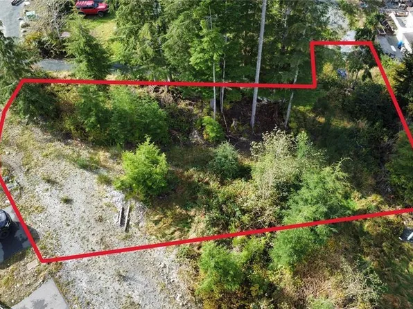 16922 Beachview Dr, Pt Renfrew, BC V0S 1K0