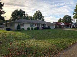 1912 Dover Ave, Dover, OH 44622