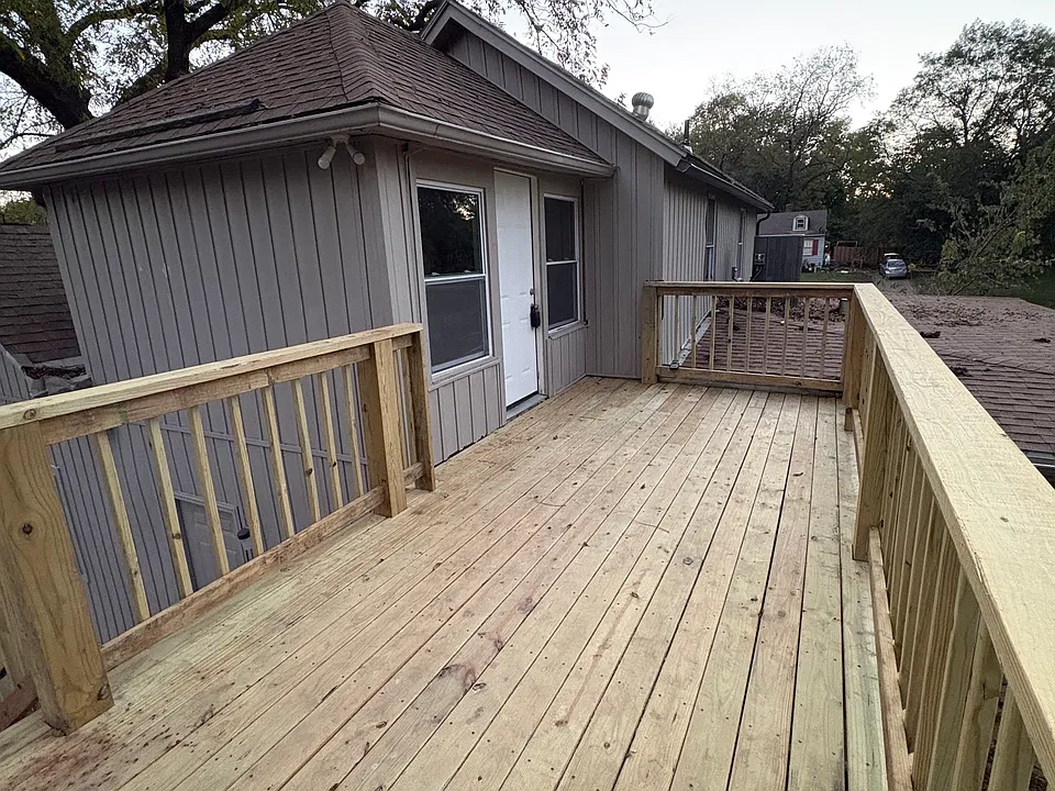 2111 Maple Ave #B