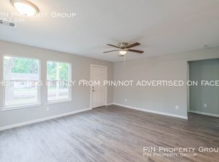 6832 Foster St, Houston, TX 77021