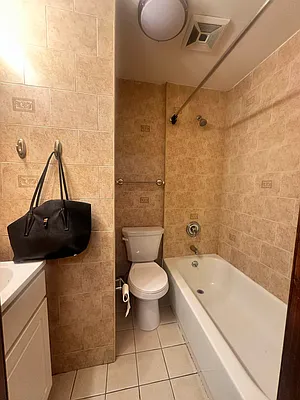 Rented by Aimee Grodanz, LREB | media 2