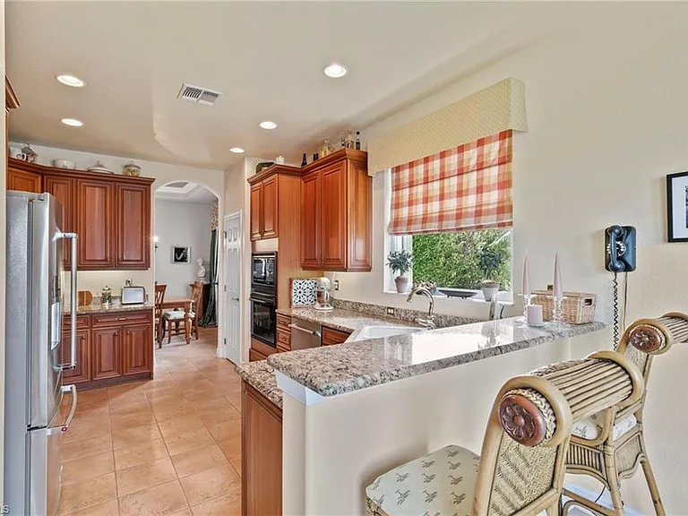 4924 Sedgewood Ln — Photo 21