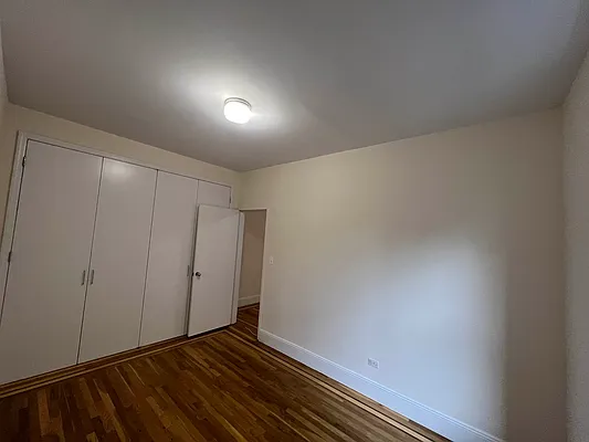 Rented by Douglas Elliman | media 17