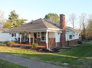 1208 E Clark St, West Frankfort, IL 62896