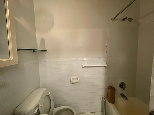 Rented by Cohen Smith Chang LLC | media 12