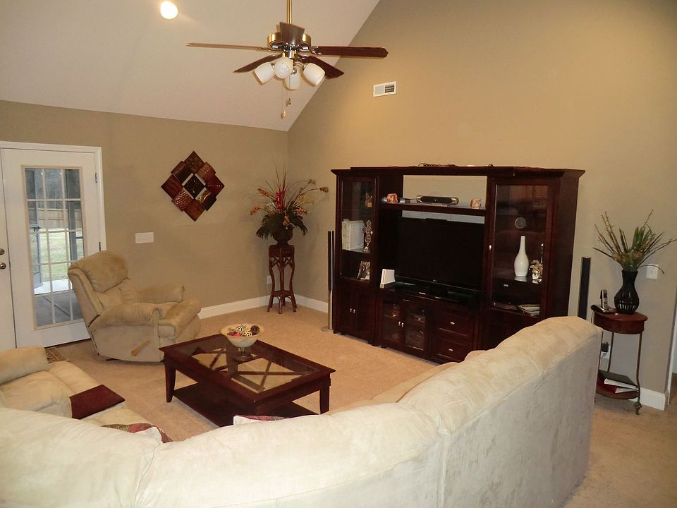 2593 Seclusion Ln, Dalzell, SC 29040 Zillow