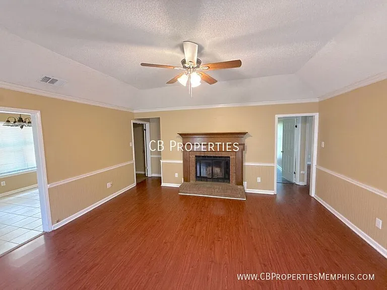 6930 Autumnhill Ln — Photo 6