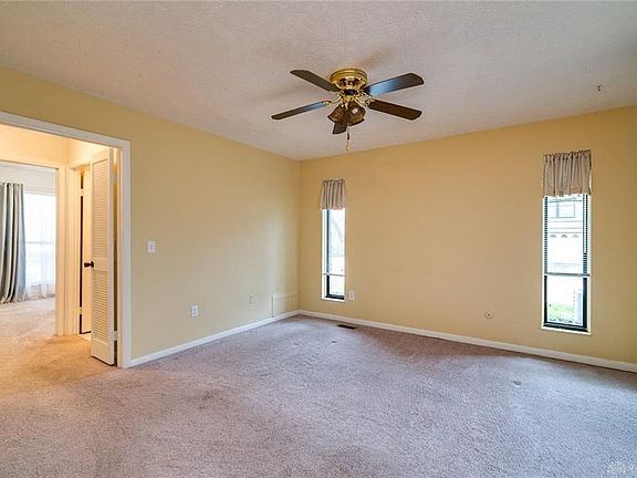 5th image of 2806 Foxwood Ct