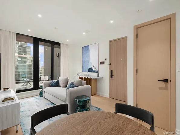 4262 Hunter Street #10A, Long Island City, NY 11101