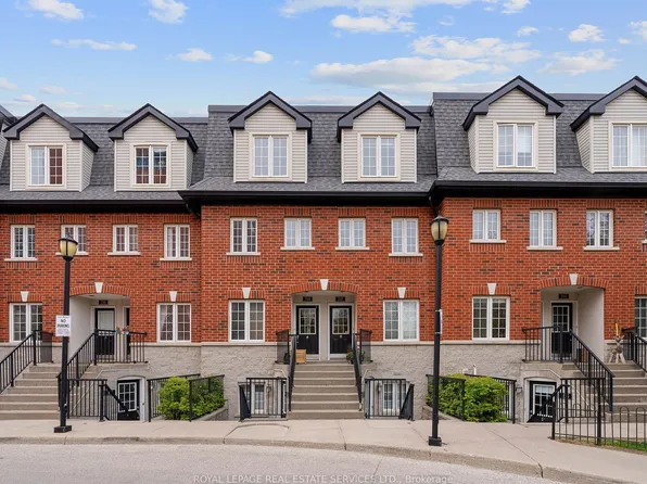 262 Saint Helens Ave #207, Toronto, ON M6H 4A4