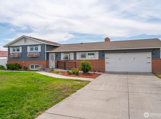 634 N Crestview Drive, Moses Lake, WA 98837