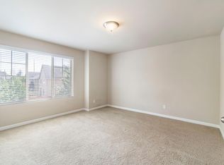 9215 174th St E, Puyallup, WA 98375