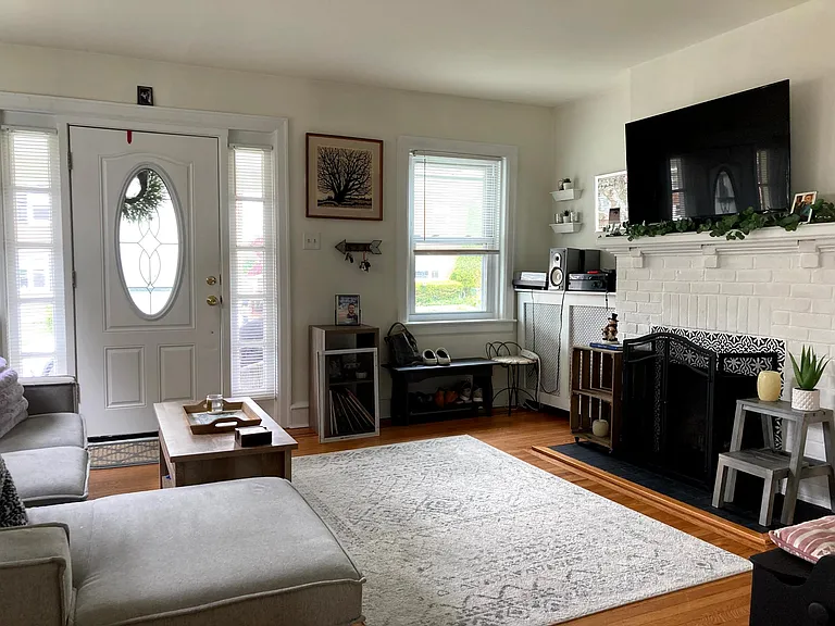 219 Williams Rd — Photo 9