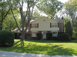 20816 Greenwood Dr, Olympia Fields, IL