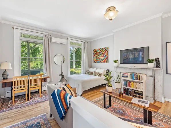 110 Clinton Ave APT 2A, Brooklyn, NY 11205