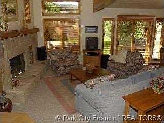2nd image of 2473 Deer Lake Dr #2473