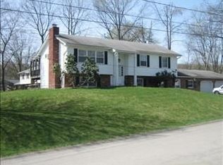 1 Sarah Dr, Wappingers Falls, NY 12590