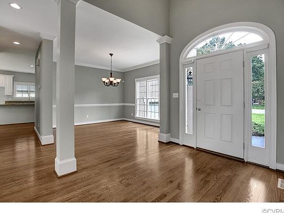 3rd image of 11013 Treyburn Dr