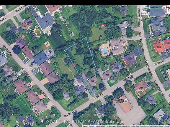 3rd image of 1107 Falaise Rd
