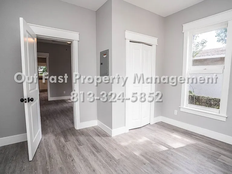 2817 N Taliaferro Ave #2 — Photo 14