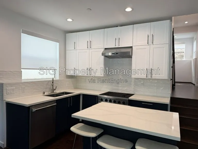 2748 Hollister Ter — Photo 2