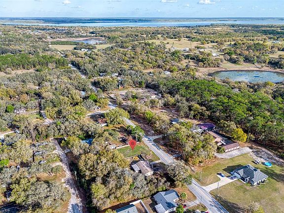 3rd image of Lake Griffin Rd #16