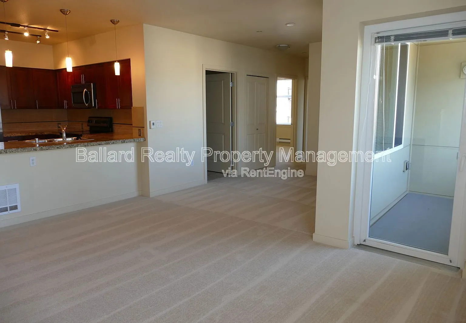2 bed, 2.0 bath, 1037 sqft, $3,295 — Photo 4