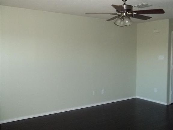 5th image of 10720 Many Oaks Dr