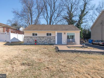 305 1st Ave, Newtown Square, PA, 19073
