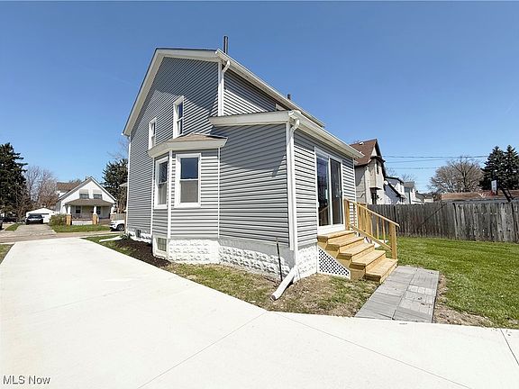 5th image of 2434 E 33rd St